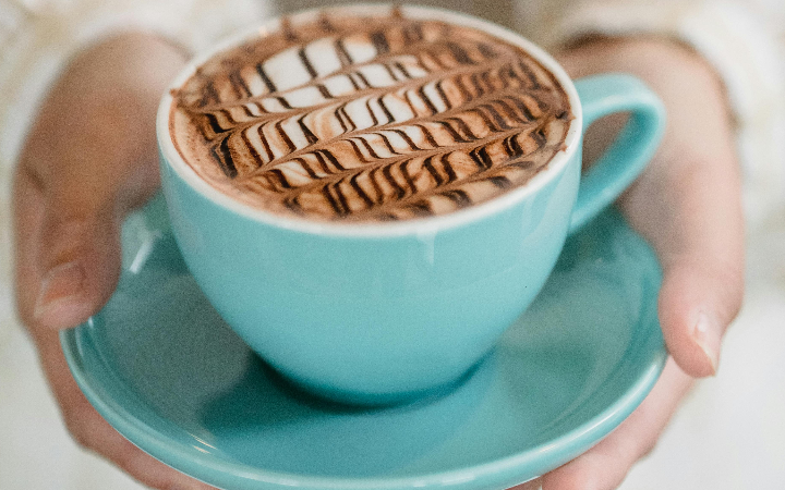 How to Make a Mocha at Home Without a Machine